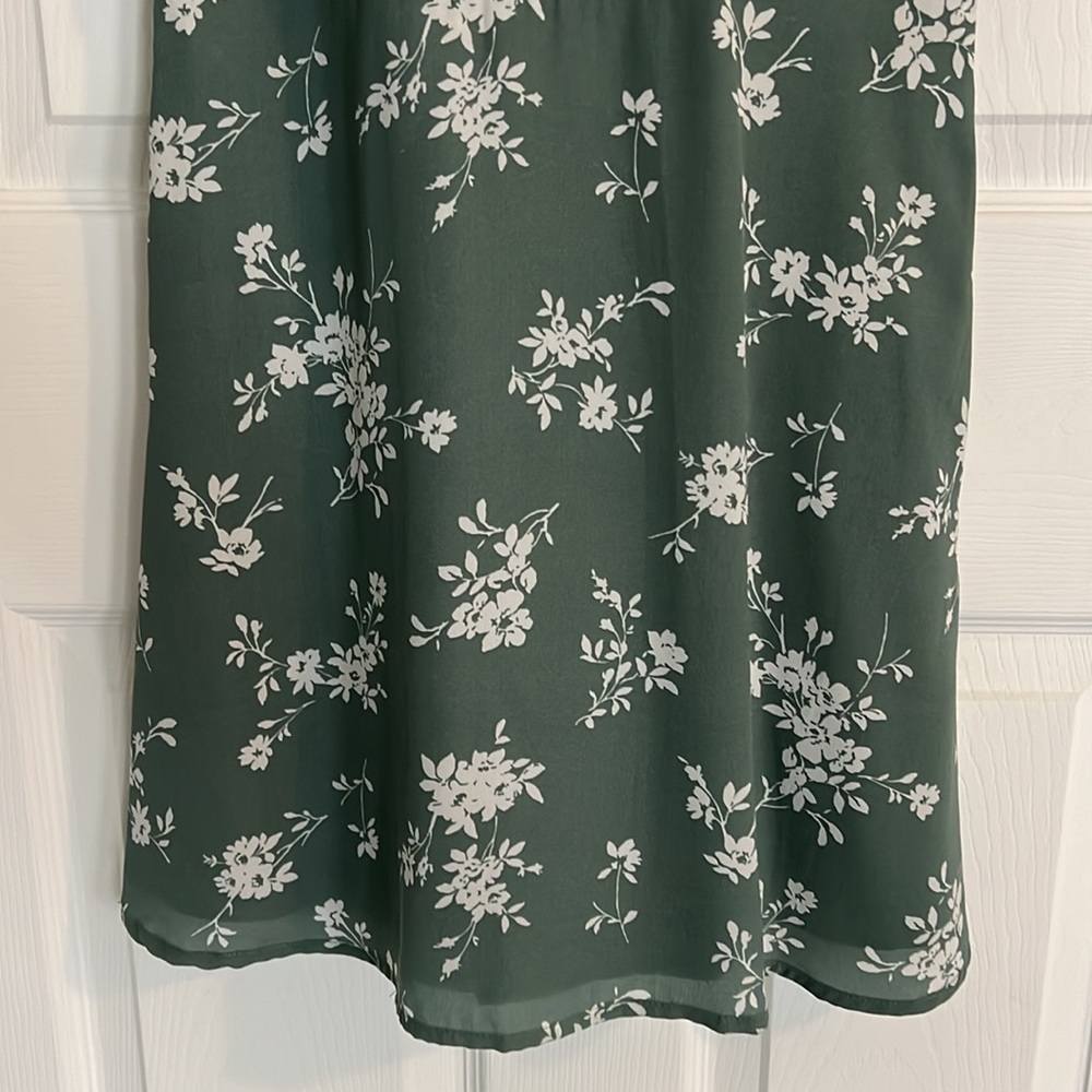 Abercrombie and Fitch Floral Dress - Picture 5 of 6
